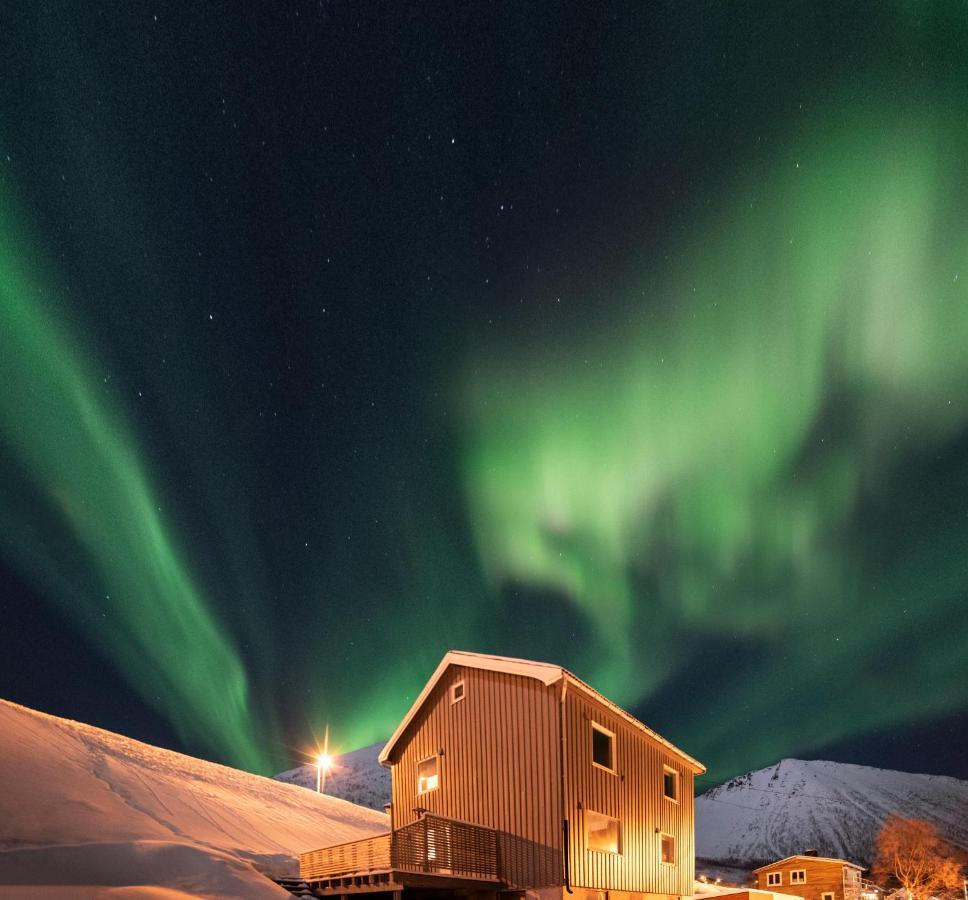 Segla Guesthouse - With View Of Fjord Fjordgard Exterior foto